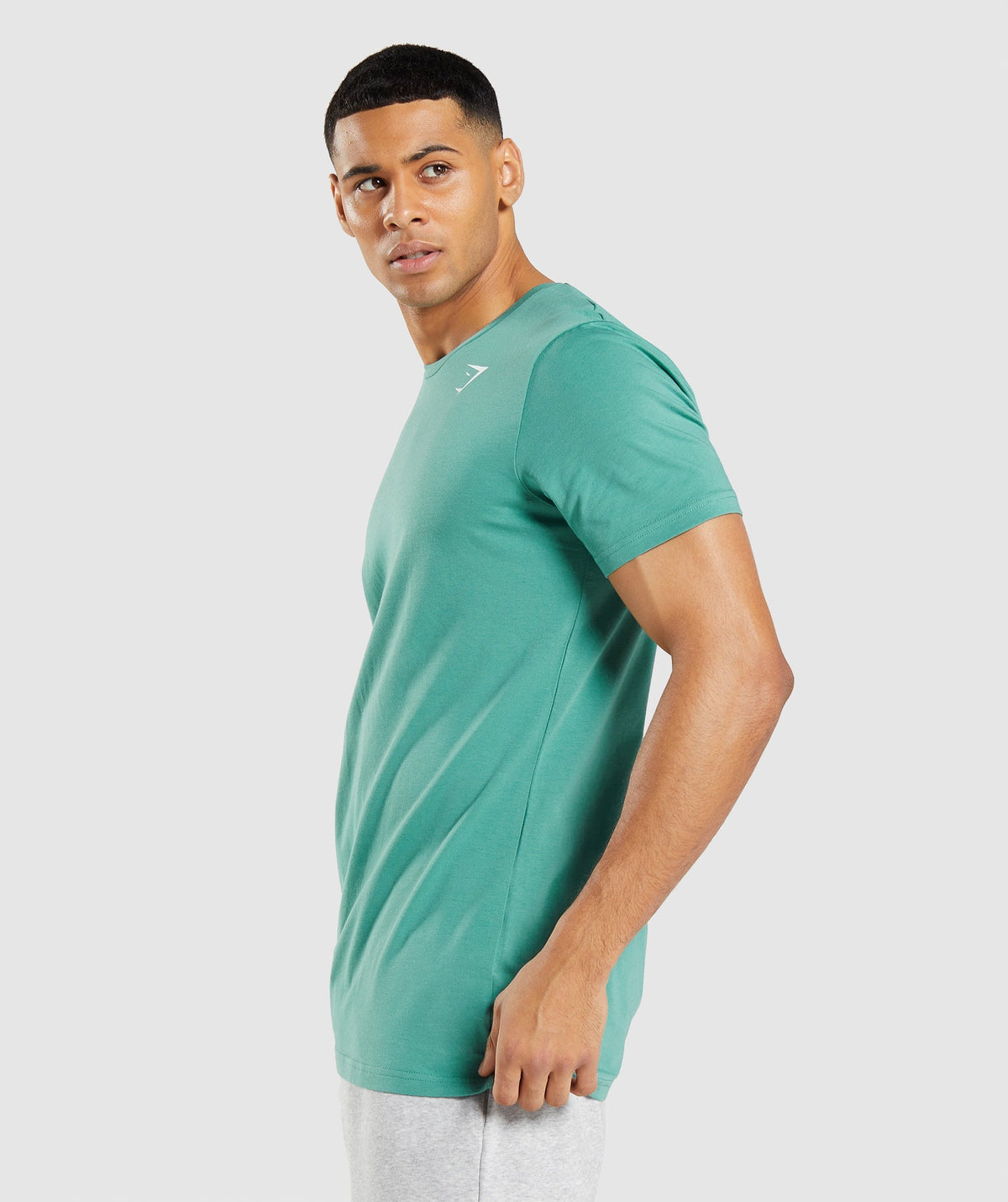 gymshark-essential-ss-slim-tee-alpine-green-ss22