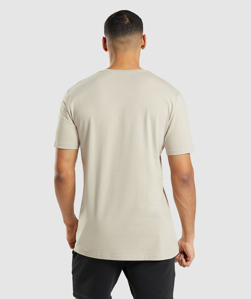 gymshark-essential-ss-slim-tee-pebble-grey-ss22