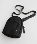 gymshark-everyday-crossbody-bag-black-ss23