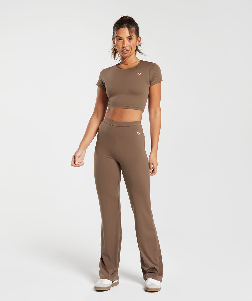 gymshark-everyday-regular-flared-leggings-soft-brown-aw23