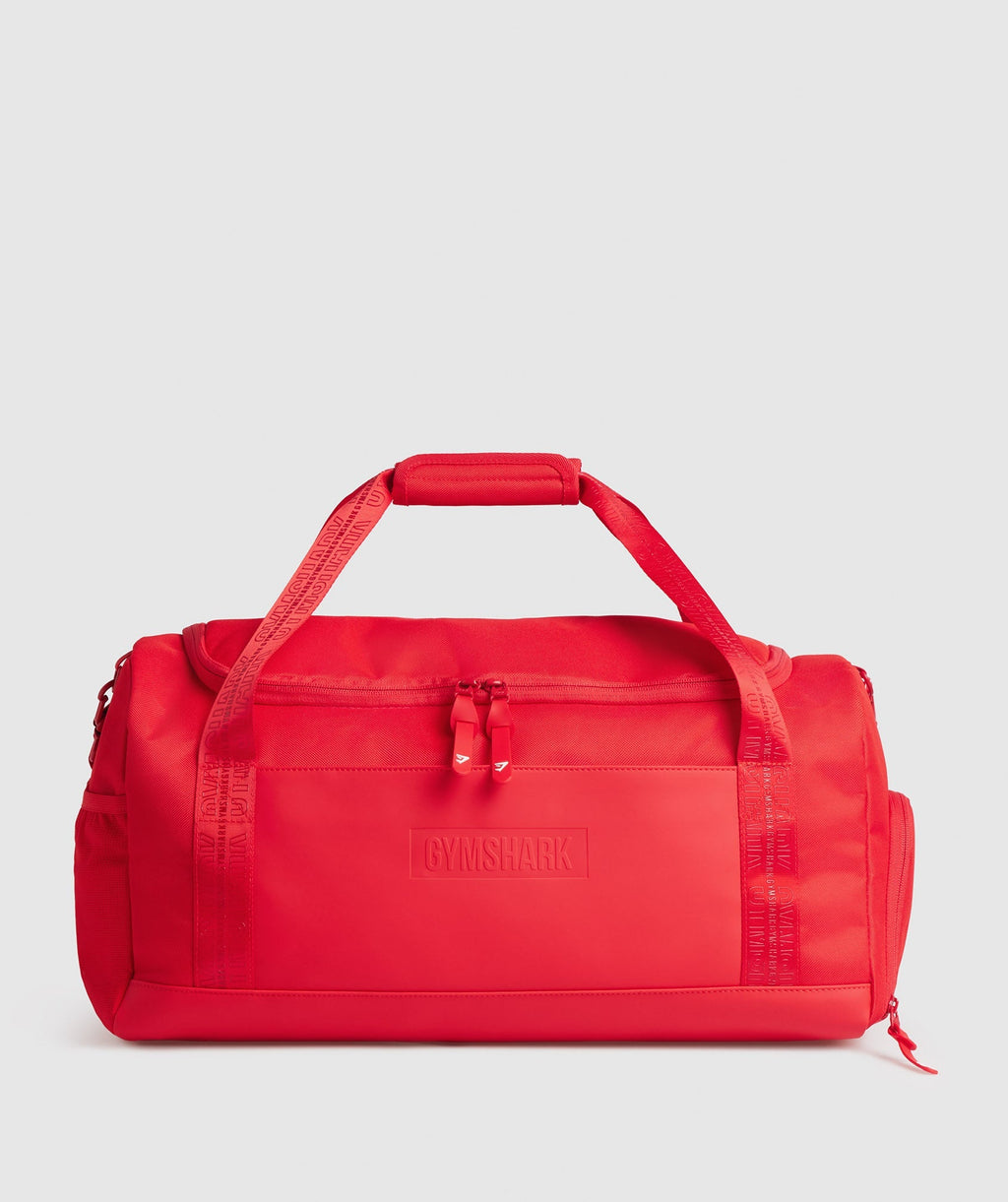gymshark-everyday-holdall-chilli-red-aw22