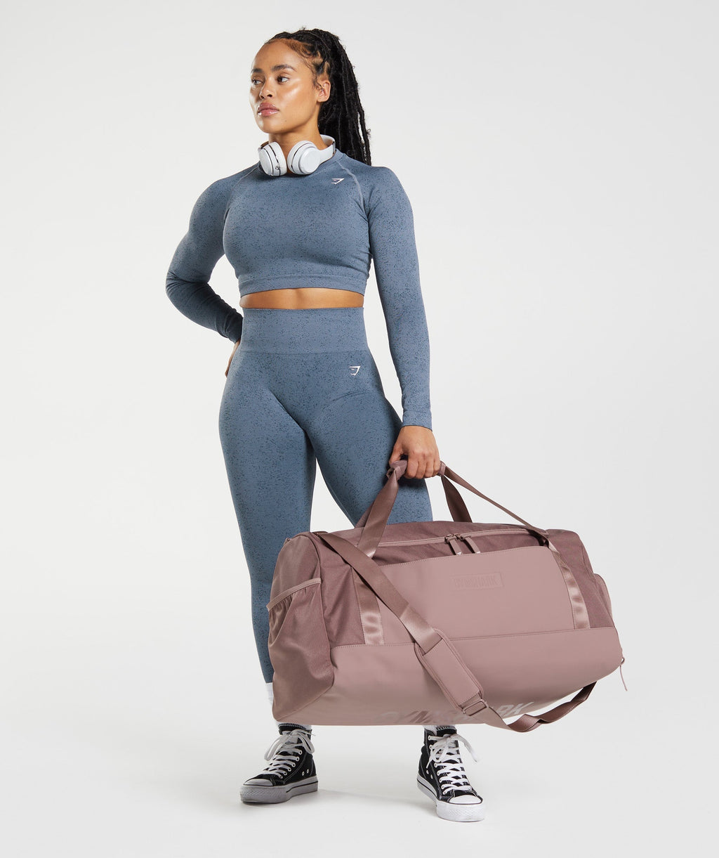 gymshark-large-everyday-holdall-dusty-maroon-ss23