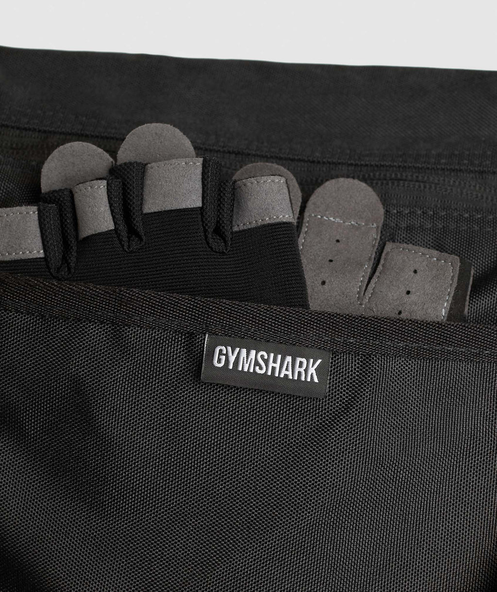 gymshark-large-everyday-holdall-black-ss23