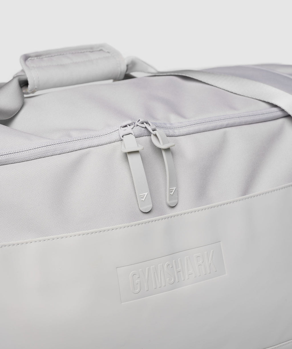 gymshark-large-everyday-holdall-light-grey-aw23