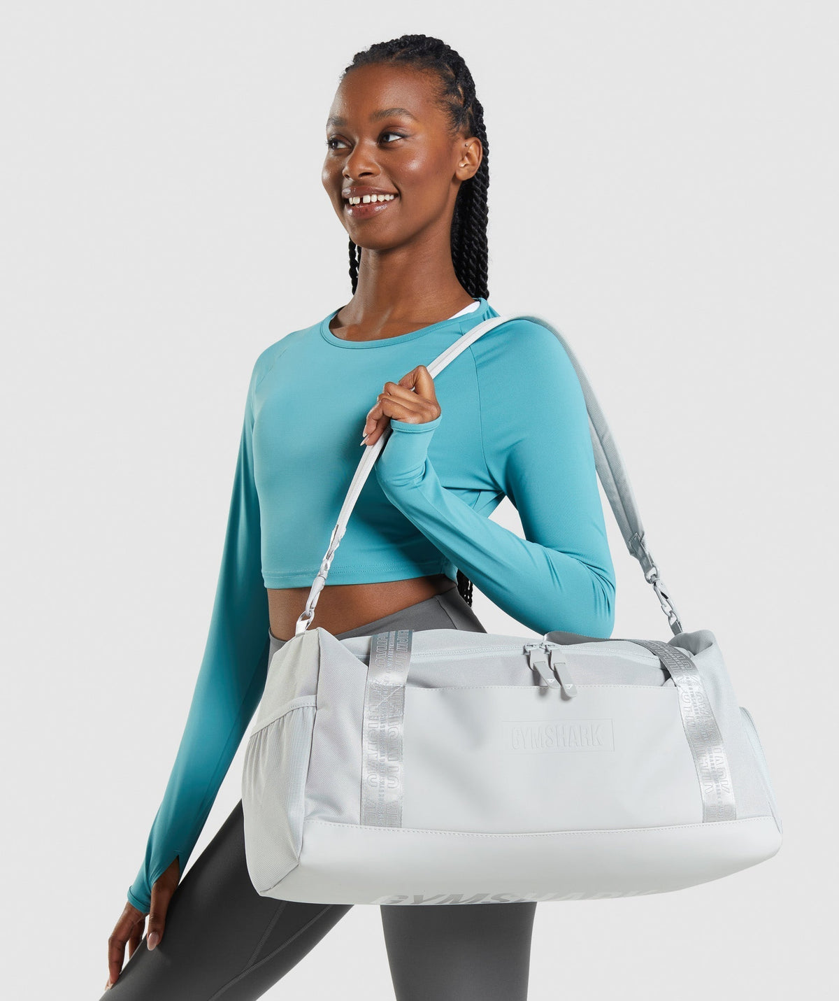 gymshark-everyday-holdall-light-grey-aw21