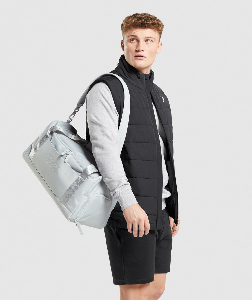 gymshark-everyday-holdall-light-grey-aw21