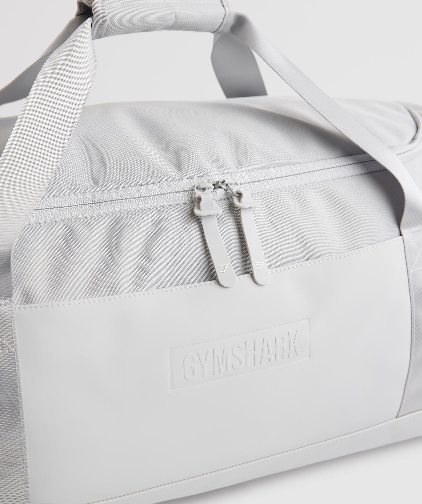 gymshark-medium-everyday-holdall-light-grey-ss23