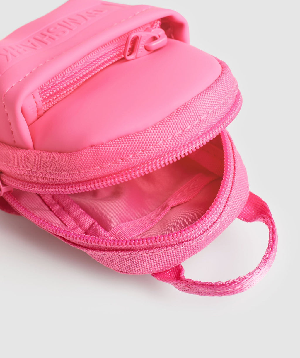 gymshark-everyday-keychain-bag-pink-ss24