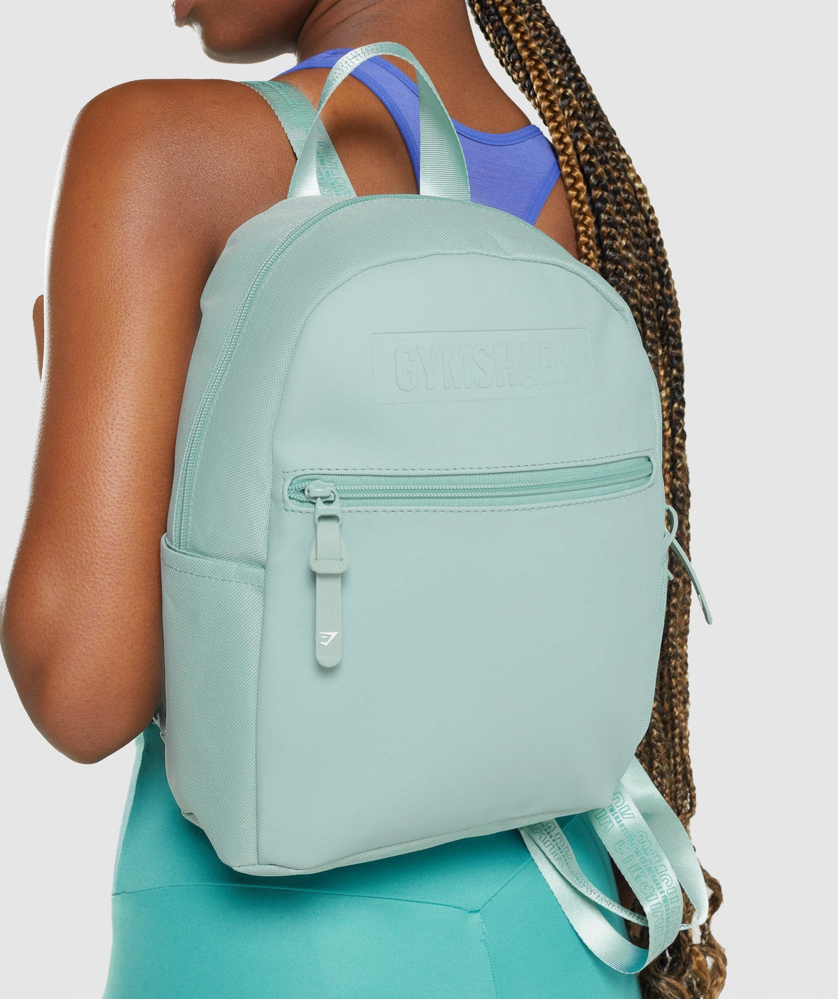 gymshark-everyday-mini-backpack-light-blue-aw21