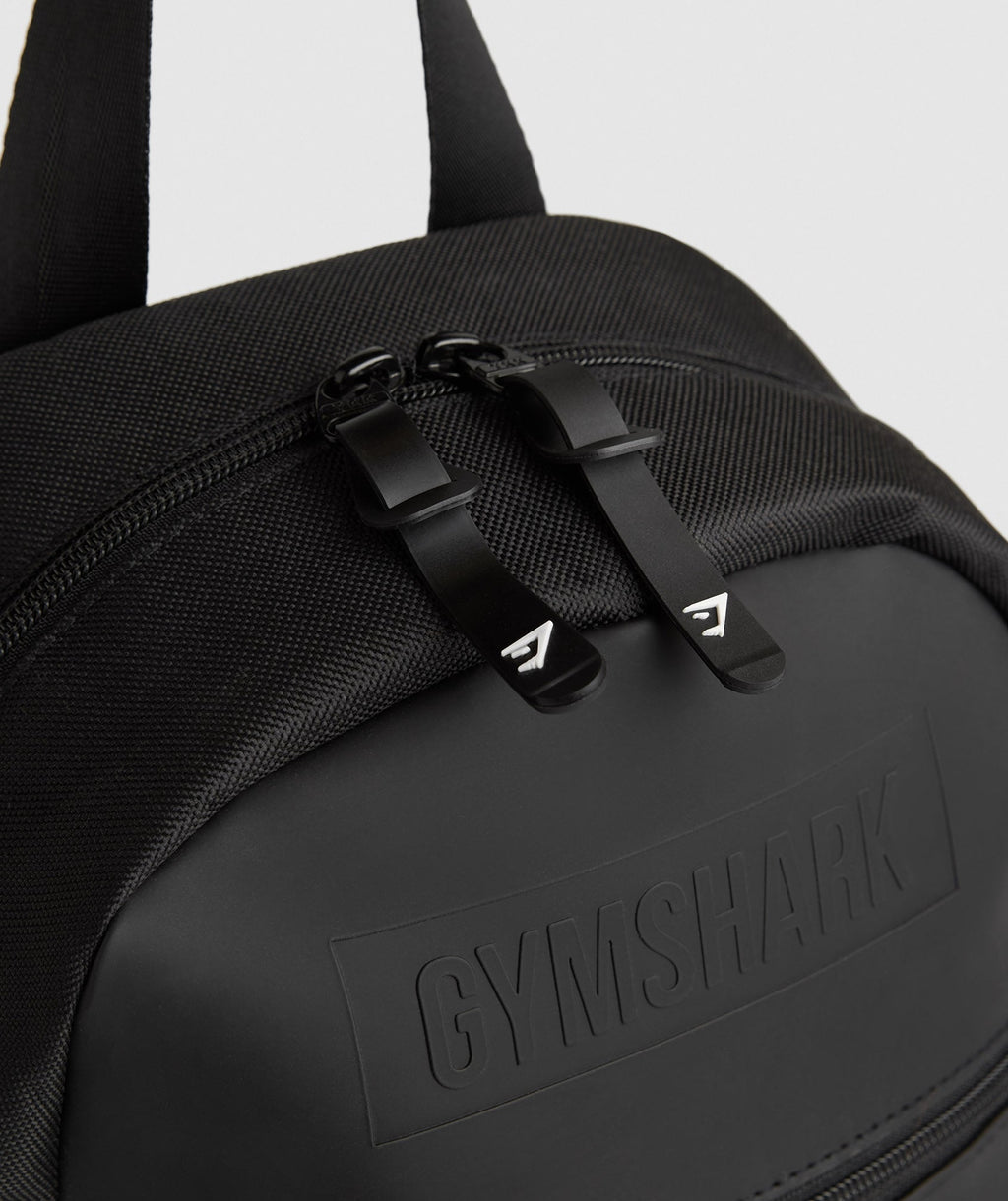 gymshark-everyday-mini-backpack-black-aw21