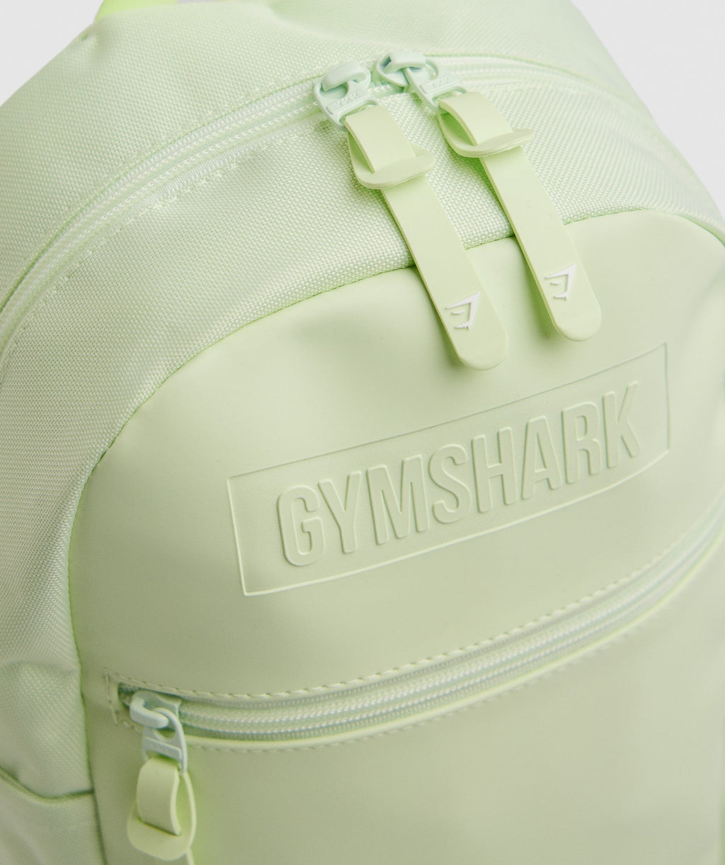 gymshark-everyday-mini-backpack-cucumber-green-ss22