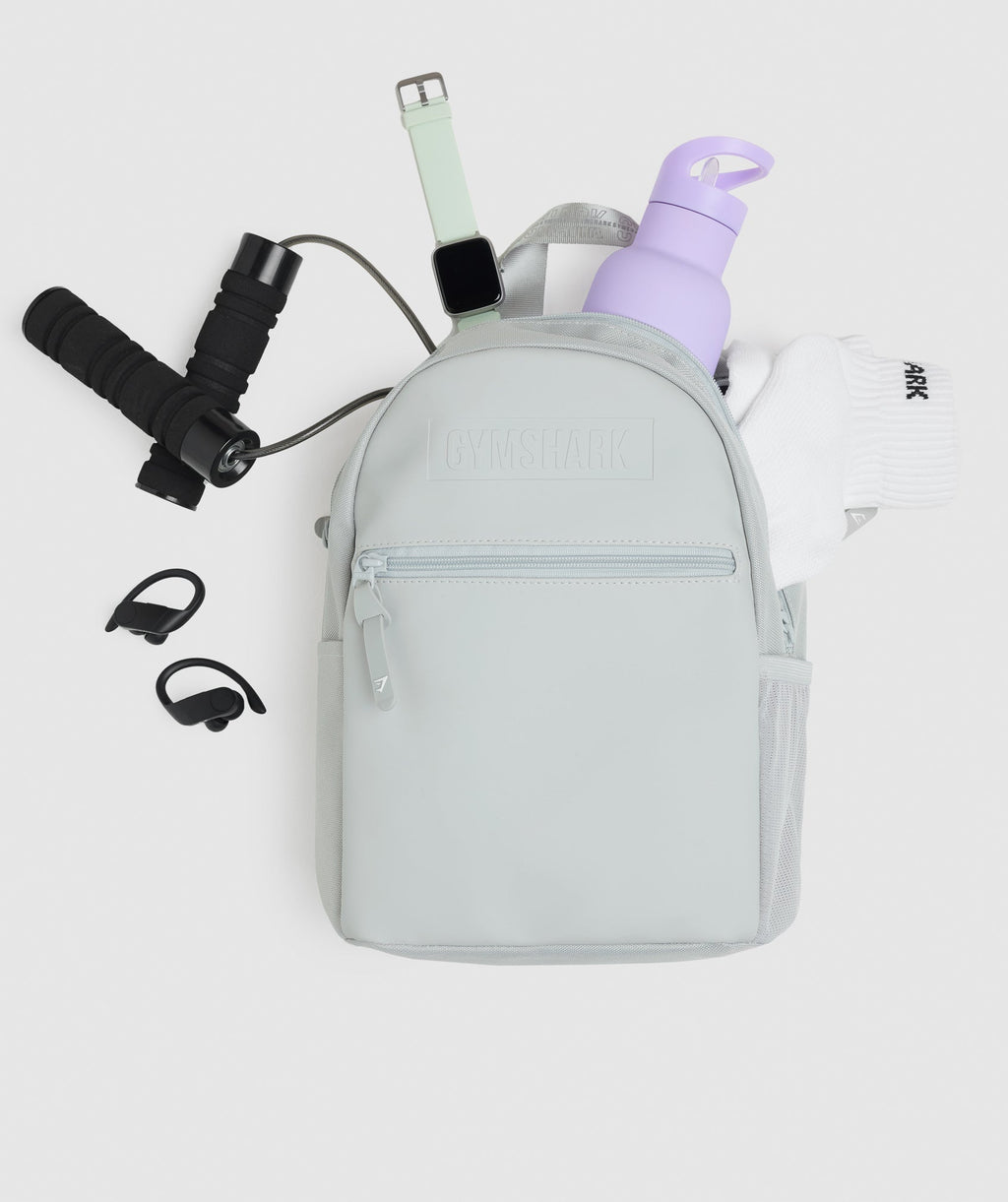 gymshark-everyday-mini-backpack-light-grey-aw21