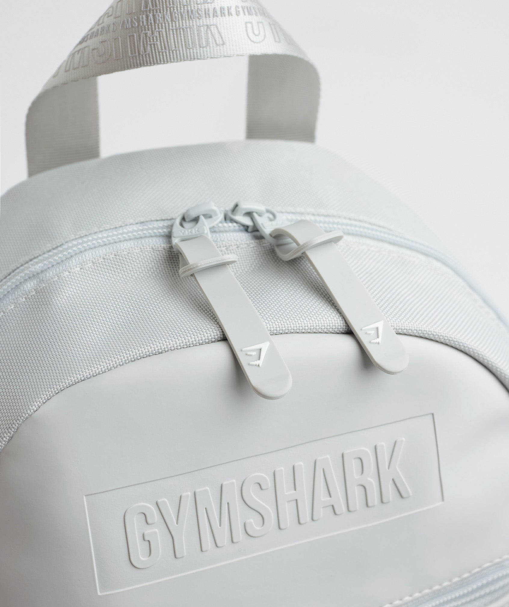 gymshark-everyday-mini-backpack-light-grey-aw21