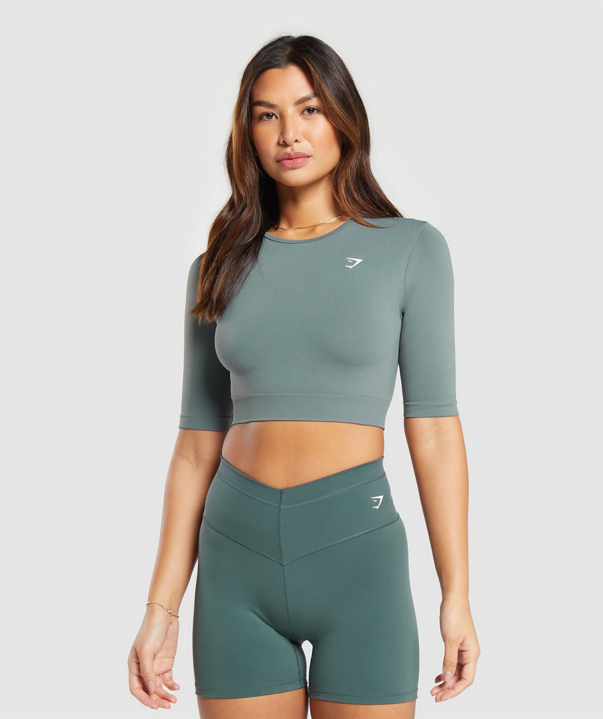 gymshark-everyday-seamless-crop-top-cargo-teal-ss24
