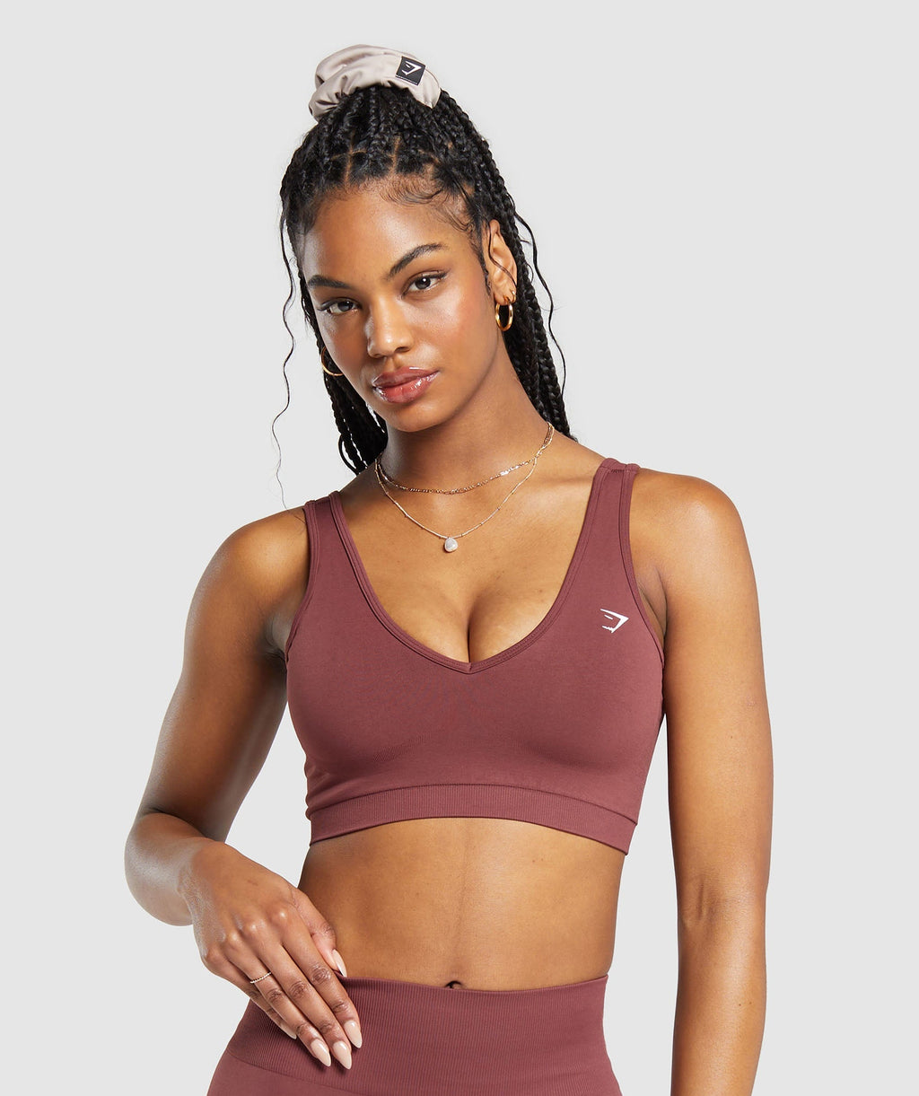 gymshark-everyday-seamless-sports-bra-burgundy-brown-aw24