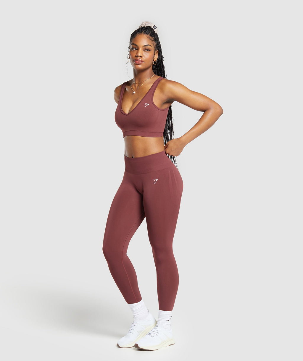 gymshark-everyday-seamless-sports-bra-burgundy-brown-aw24