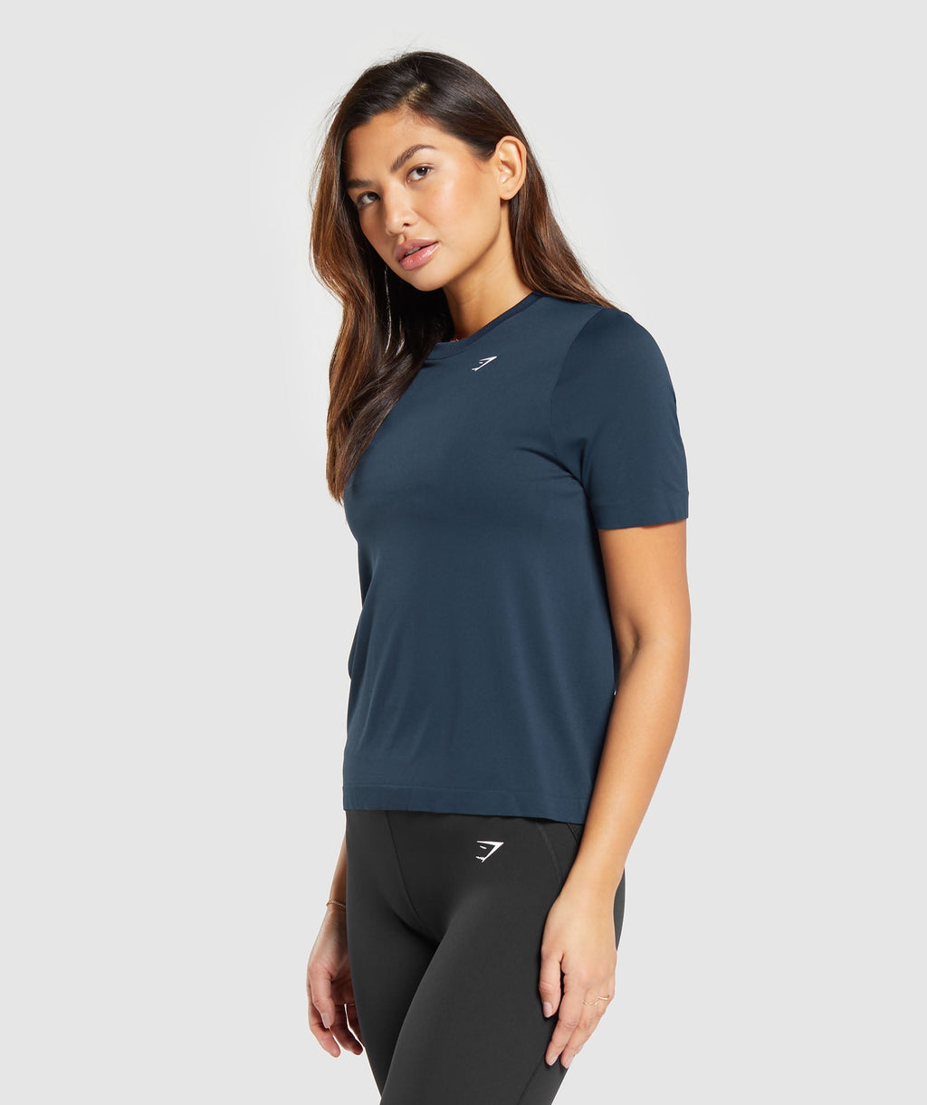 gymshark-everyday-seamless-t-shirt-navy-ss24