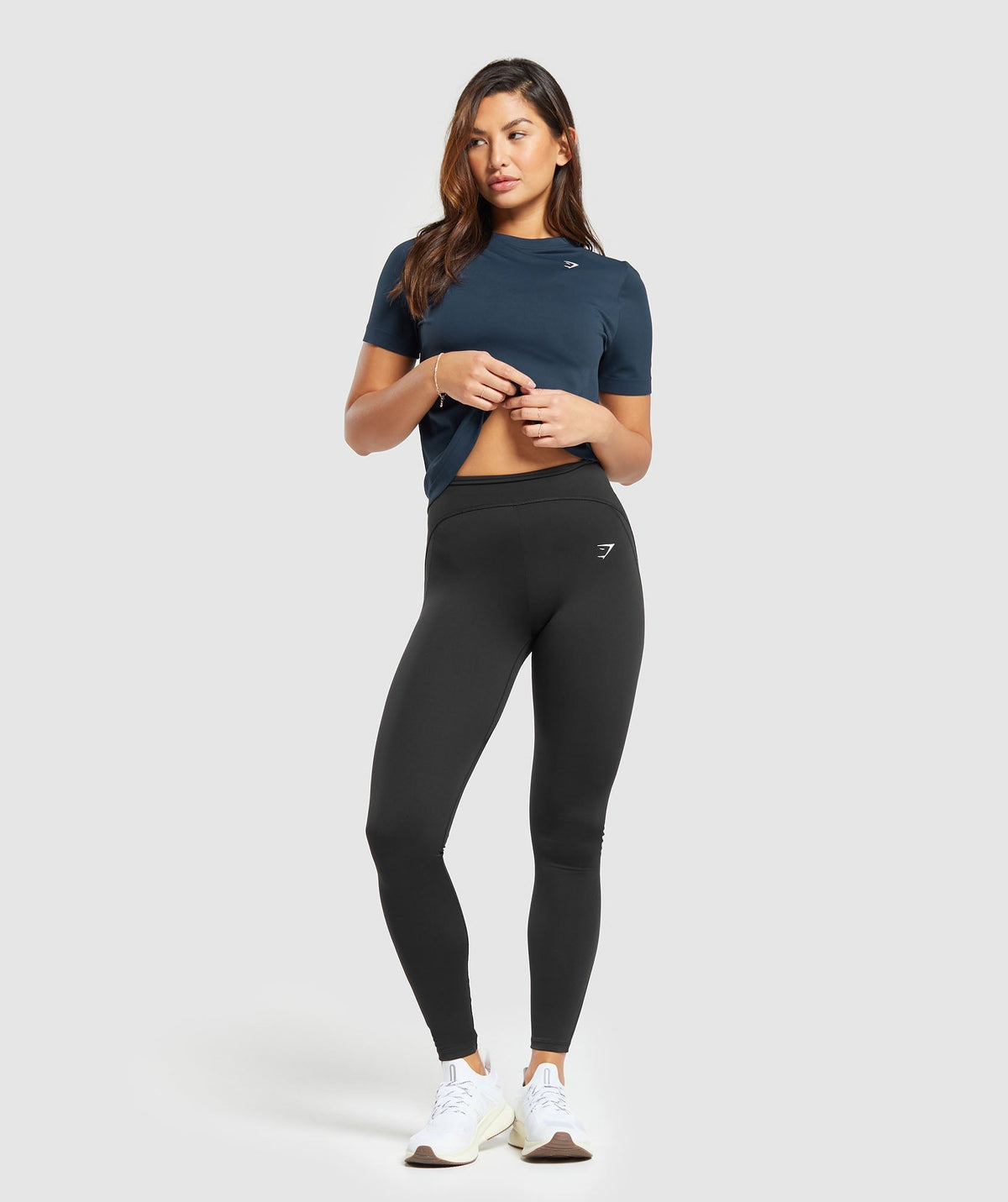 gymshark-everyday-seamless-t-shirt-navy-ss24
