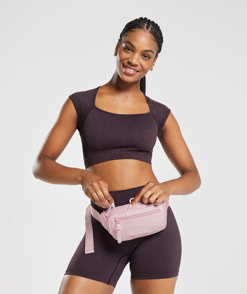 gymshark-everyday-waist-pack-lemonade-pink-aw23