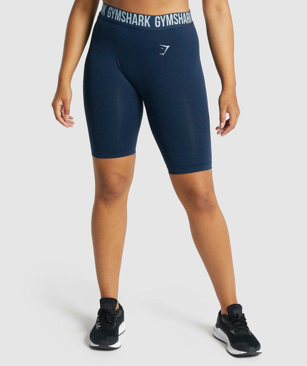 gymshark-fit-seamless-cycling-shorts-navy-aw21