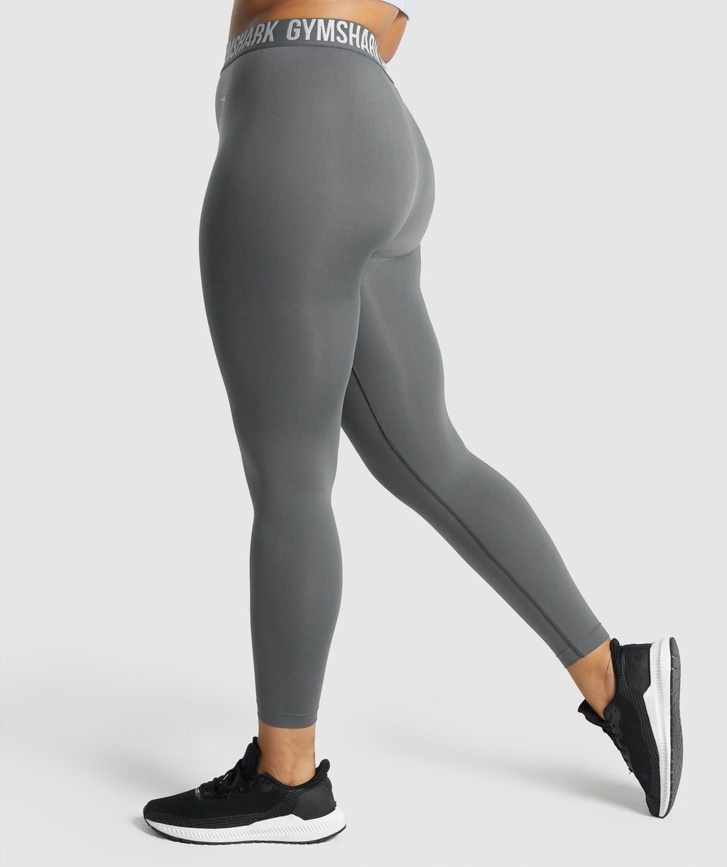 gymshark-fit-seamless-leggings-charcoal-aw21