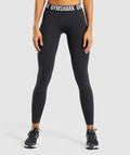 gymshark-fit-leggings-black-white