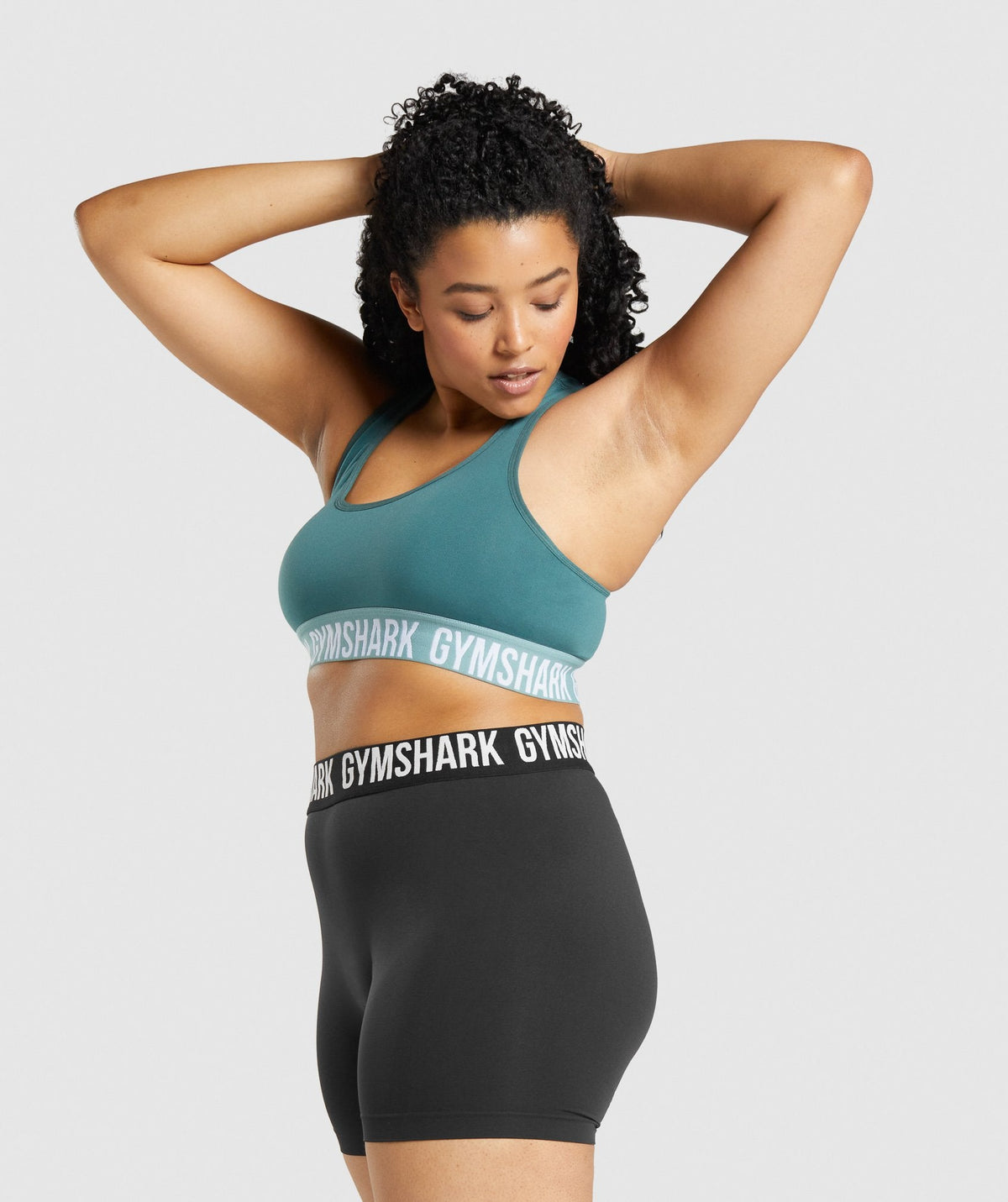gymshark-fit-seamless-sports-bra-dark-green