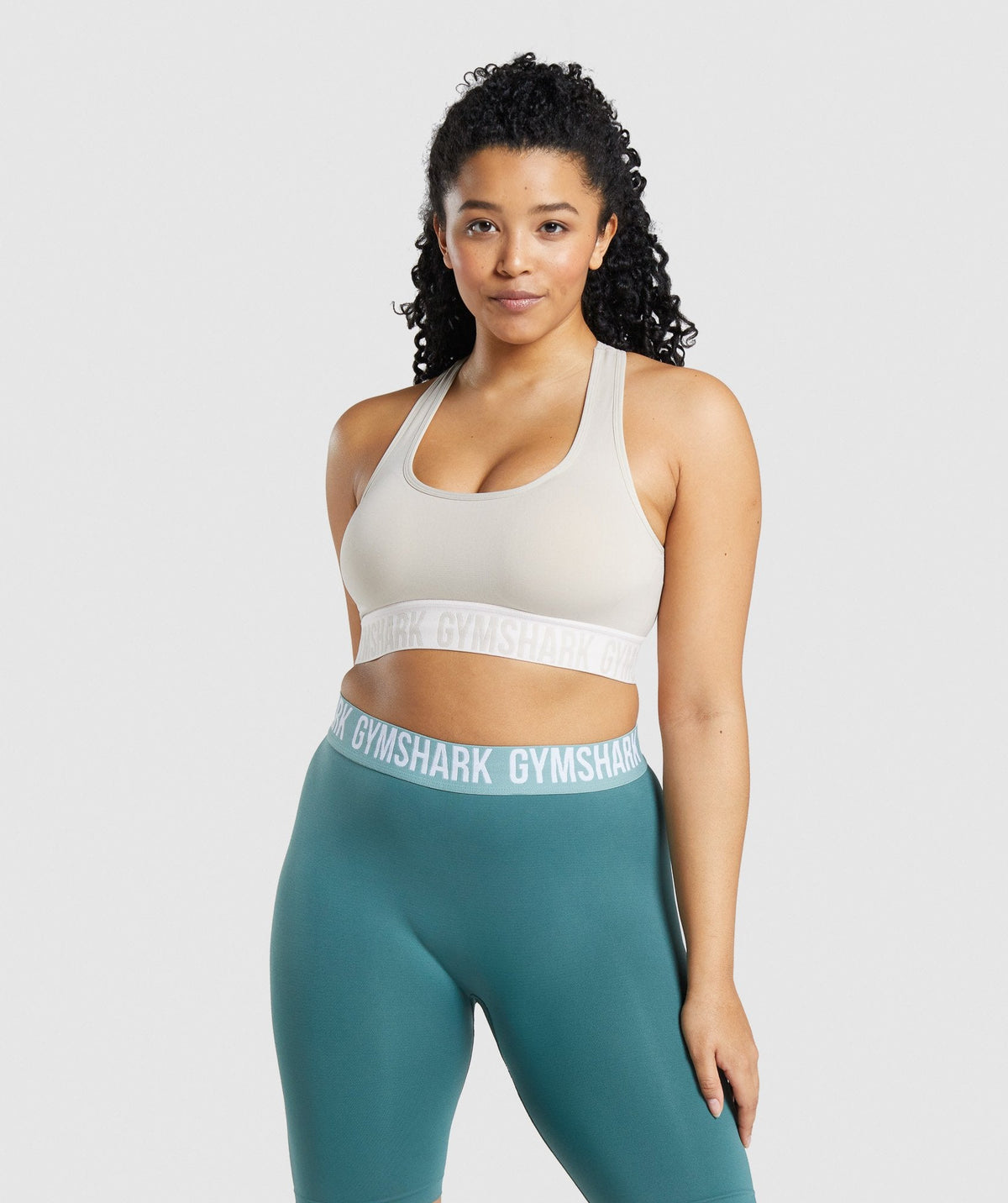 gymshark-fit-seamless-sports-bra-grey