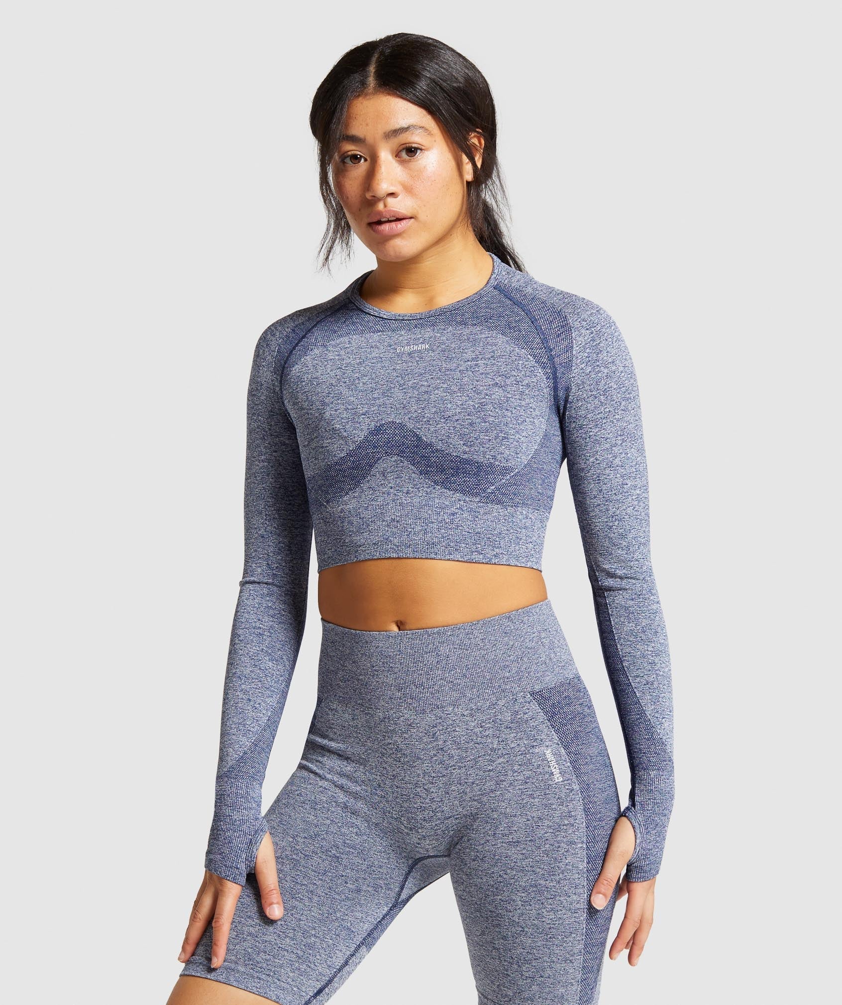gymshark-flex-sports-long-sleeve-crop-top-navy-marl-light-grey