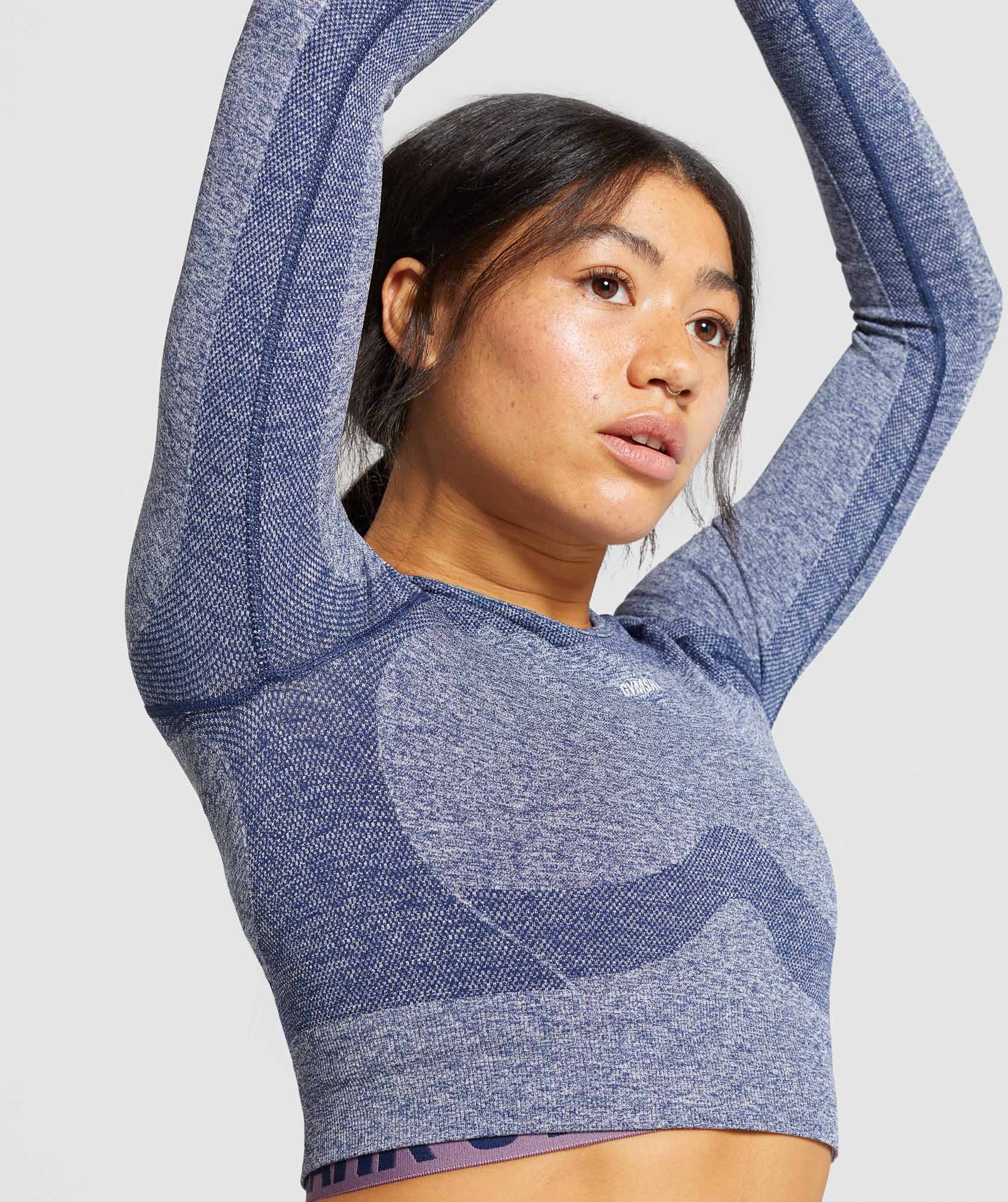 gymshark-flex-sports-long-sleeve-crop-top-navy-marl-light-grey