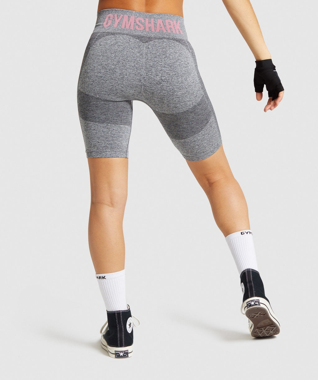 gymshark-flex-cycling-shorts-charcoal-marl-pink