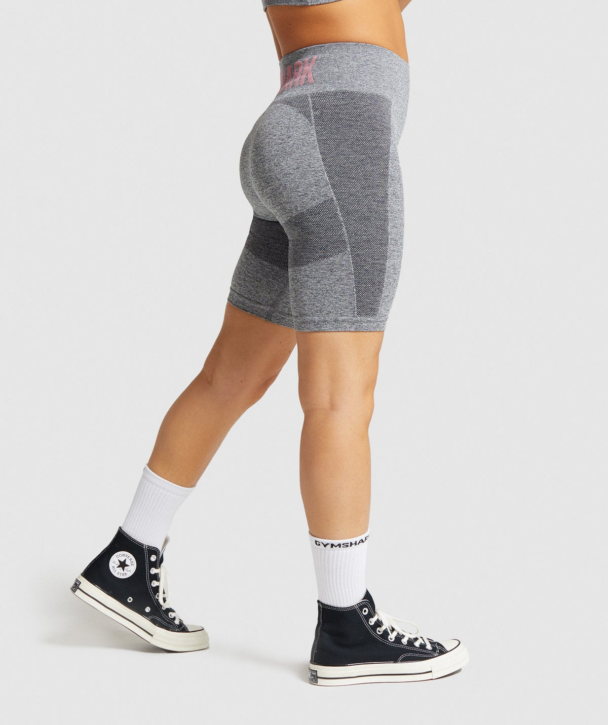 gymshark-flex-cycling-shorts-charcoal-marl-pink