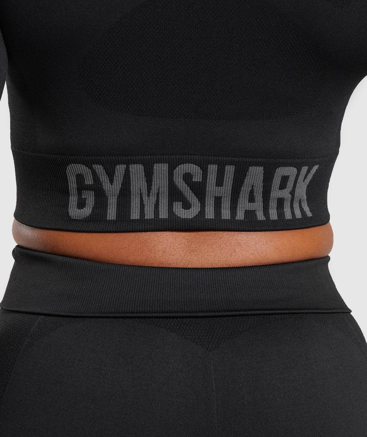 gymshark-flex-long-sleeve-crop-top-black-aw24