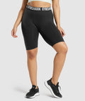 gymshark-fit-seamless-cycling-shorts-black