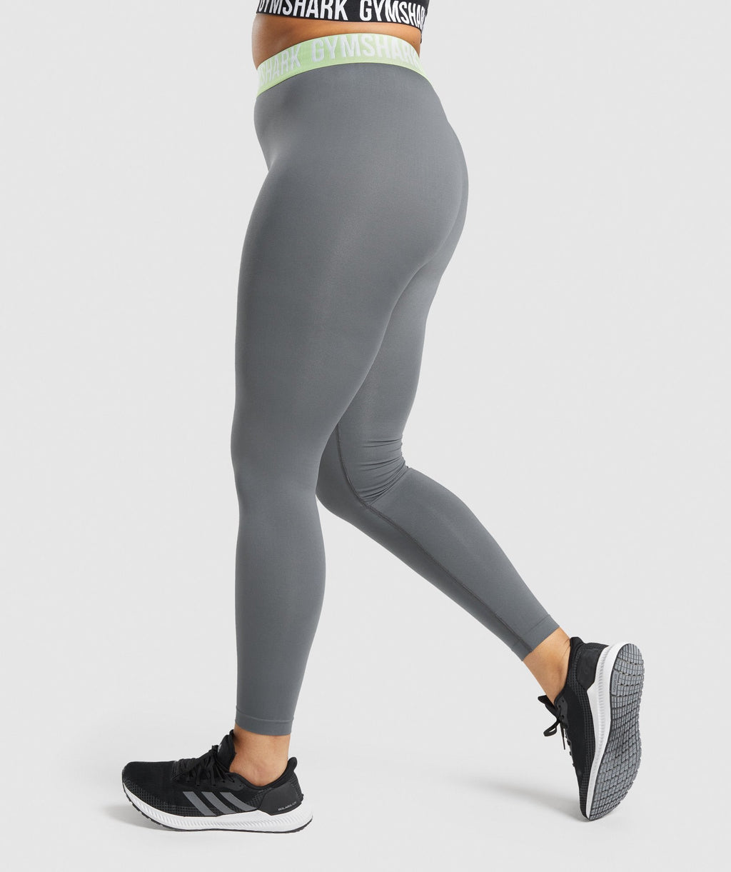 gymshark-fit-seamless-leggings-charcoal