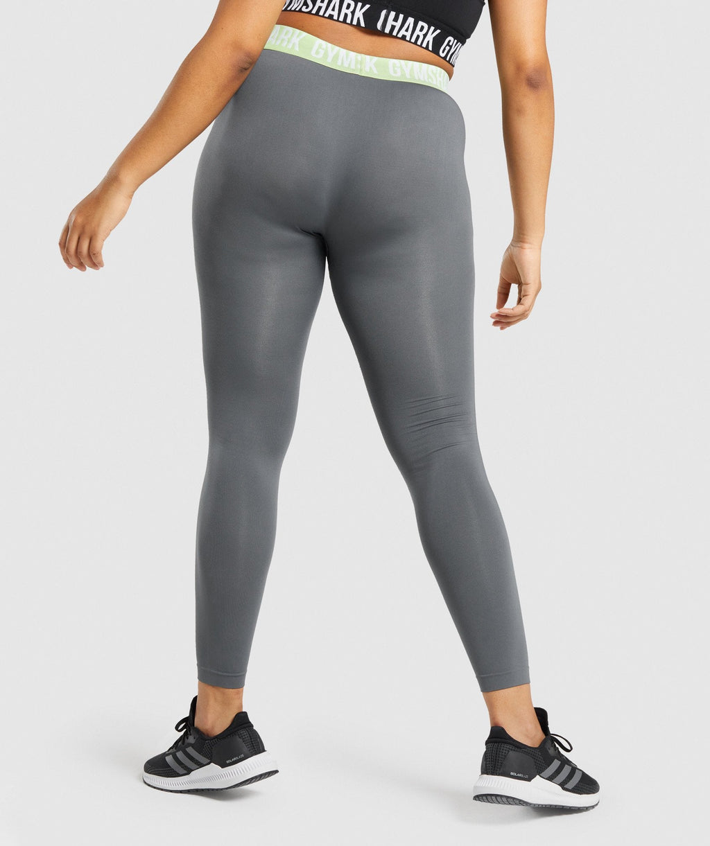 gymshark-fit-seamless-leggings-charcoal