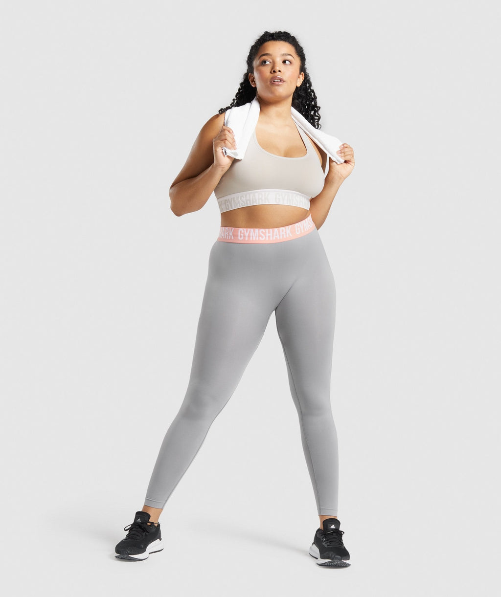 gymshark-fit-seamless-leggings-smokey-grey