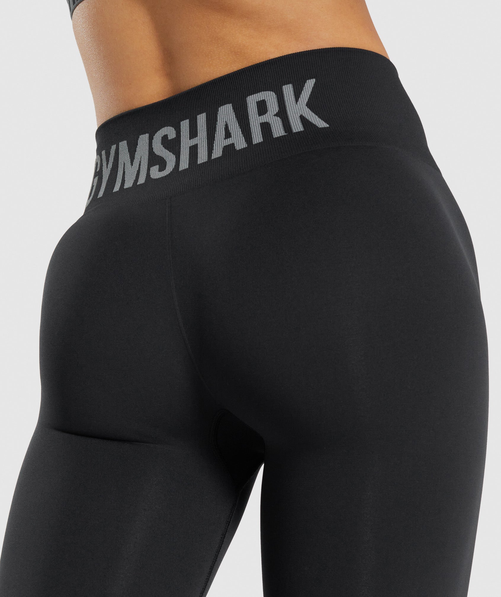 gymshark-fit-seamless-mid-rise-leggings-black-aw21