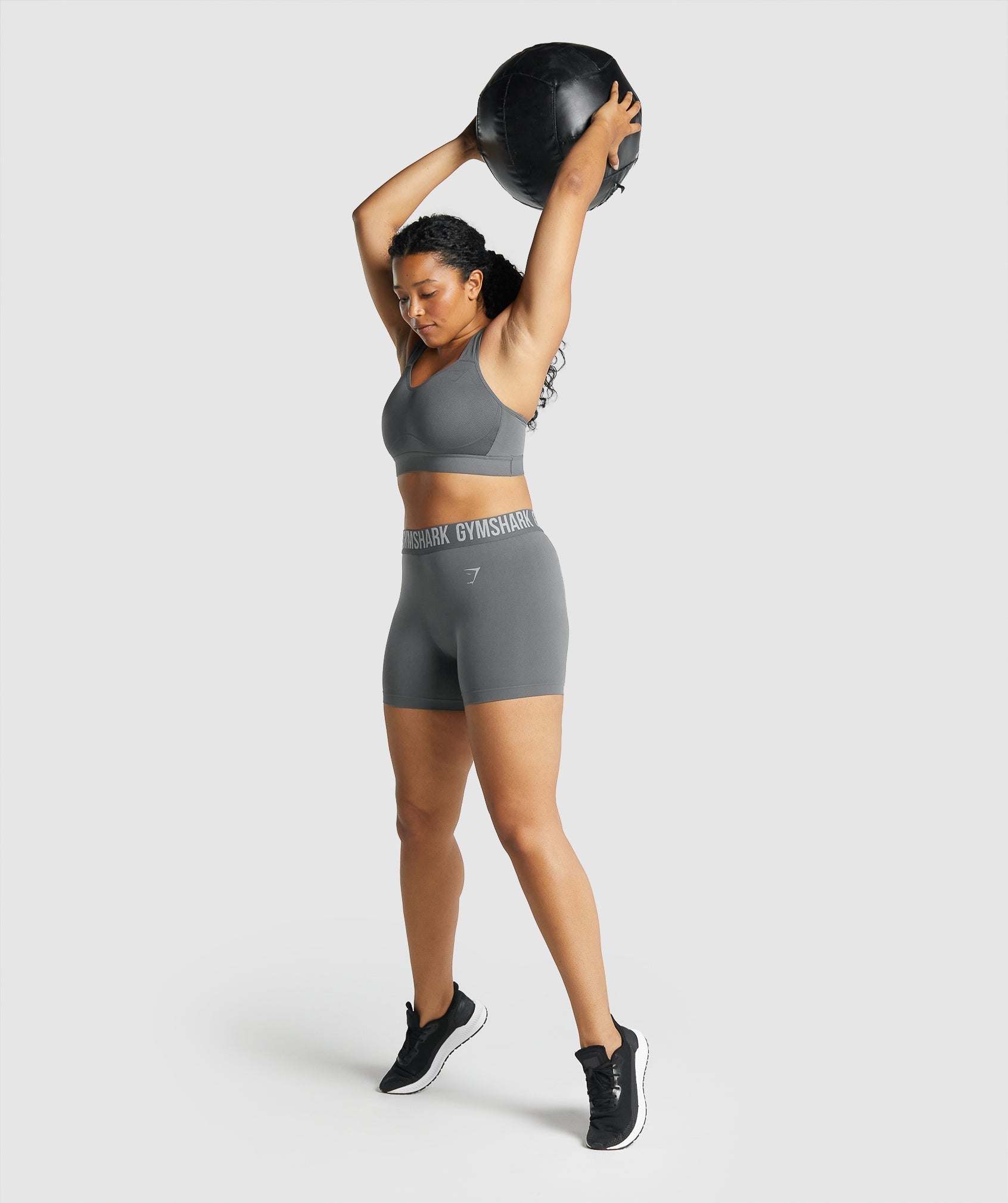 gymshark-fit-seamless-shorts-charcoal-aw21