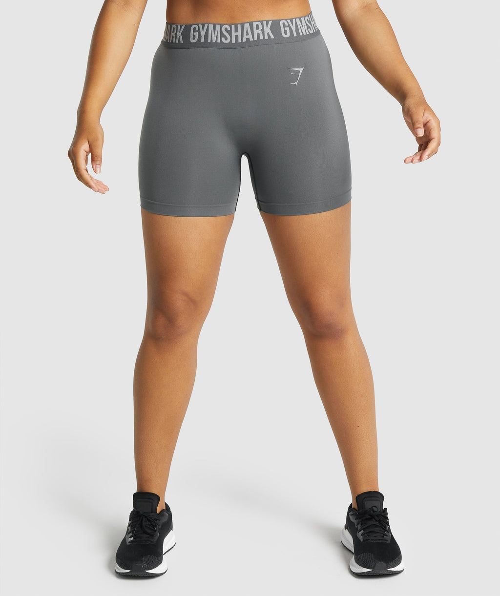 gymshark-fit-seamless-shorts-charcoal-aw21