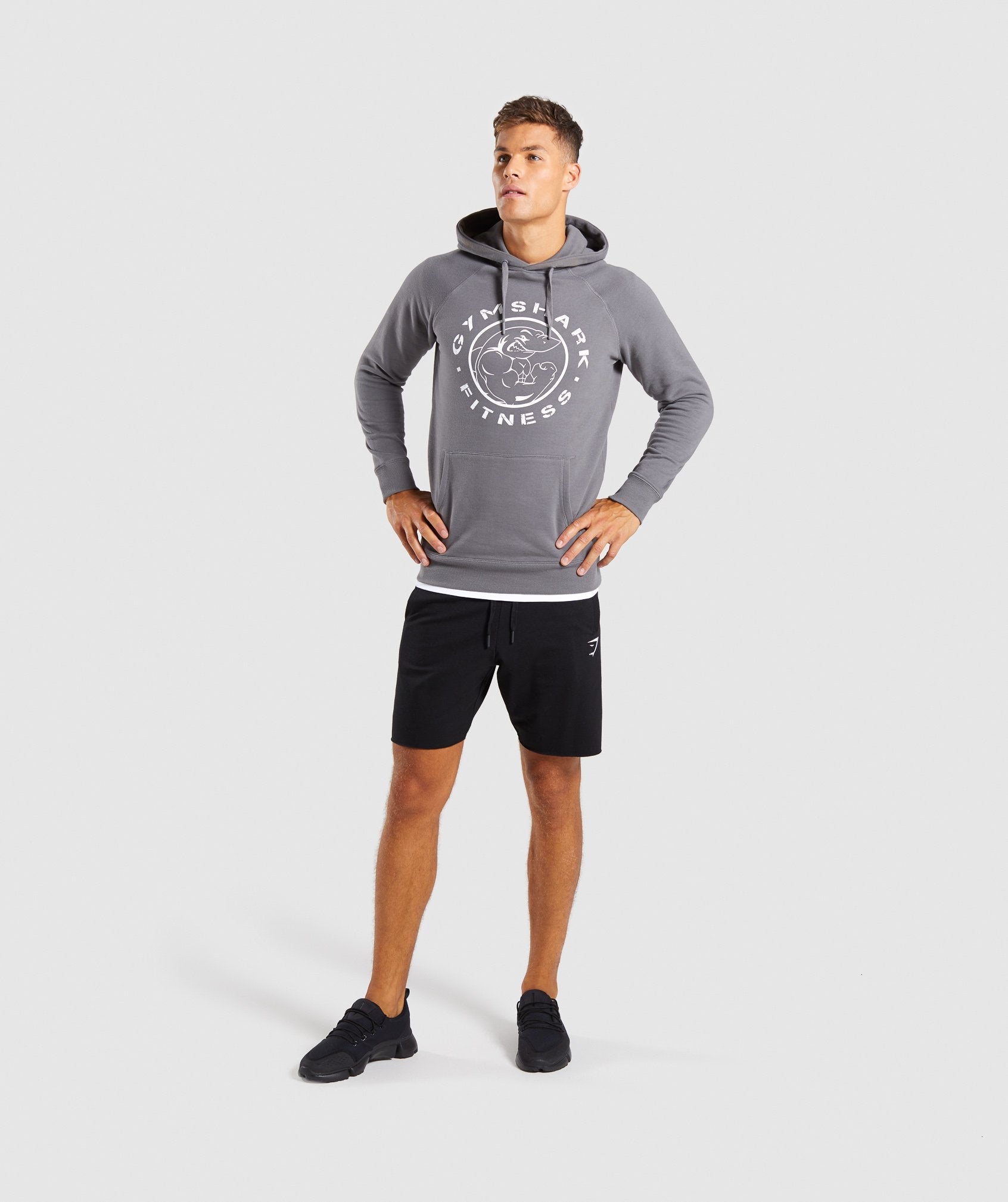 gymshark-legacy-pullover-smokey-grey