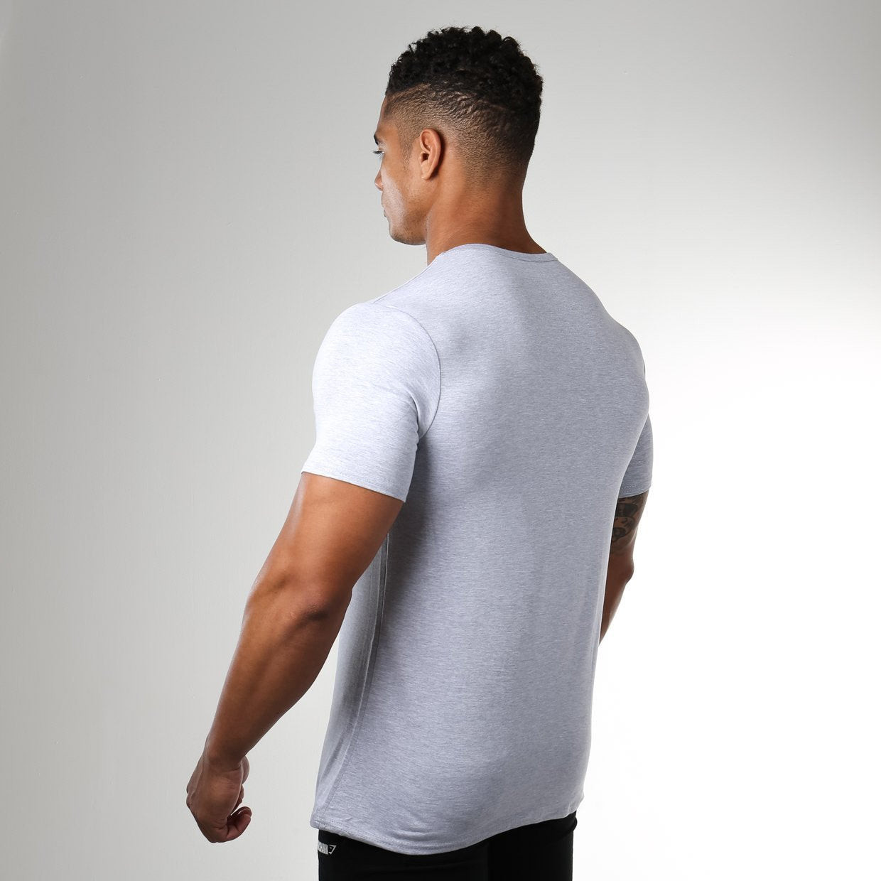dnu-gymshark-fitness-t-shirt-grey