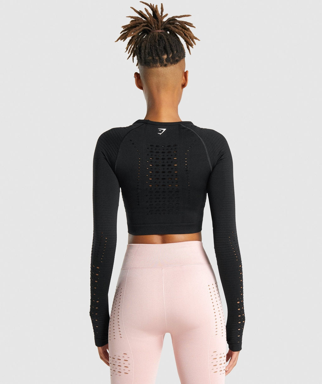 gymshark-glow-long-sleeve-seamless-crop-top-black-aw21