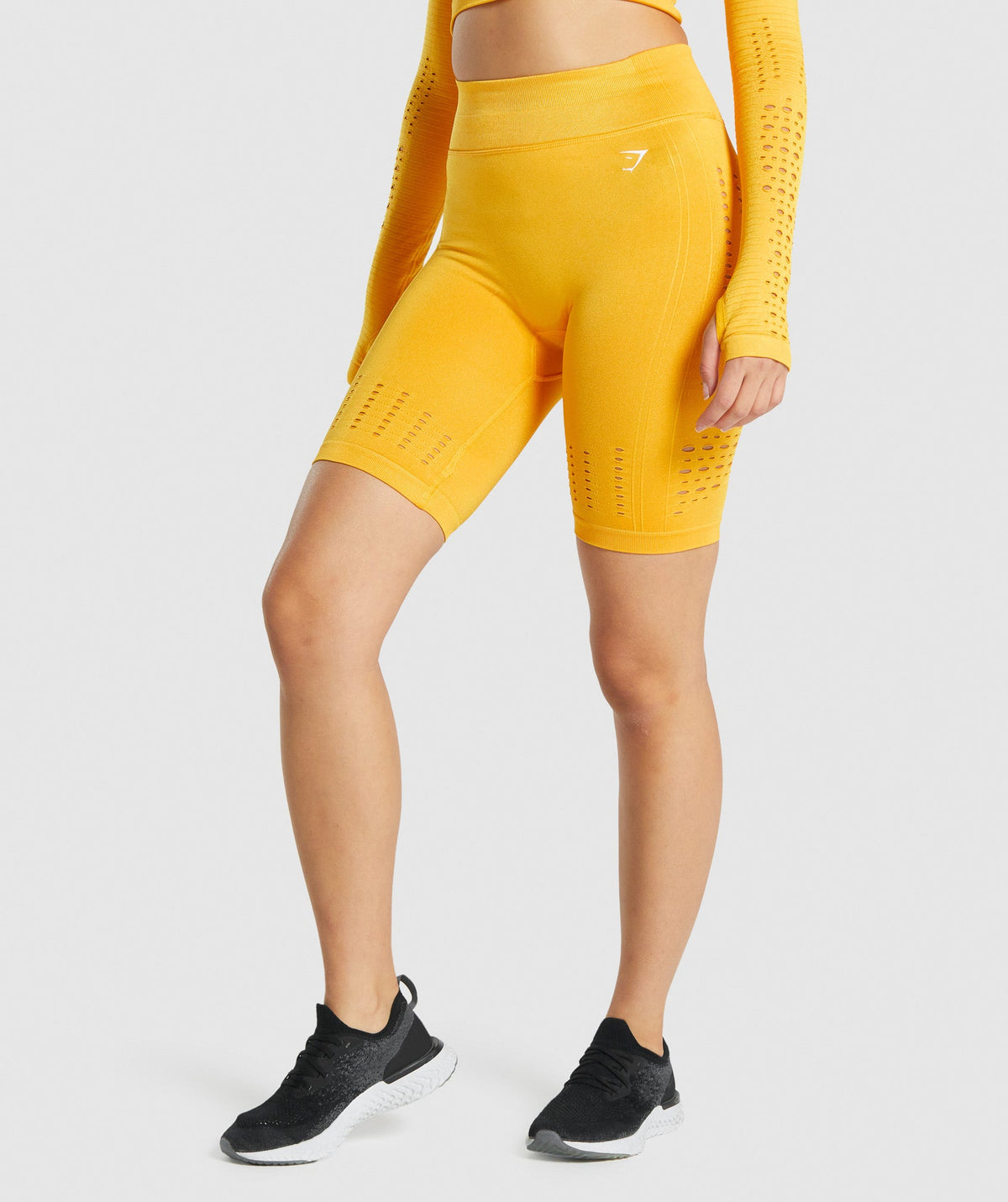 gymshark-glow-seamless-shorts-yellow-aw21