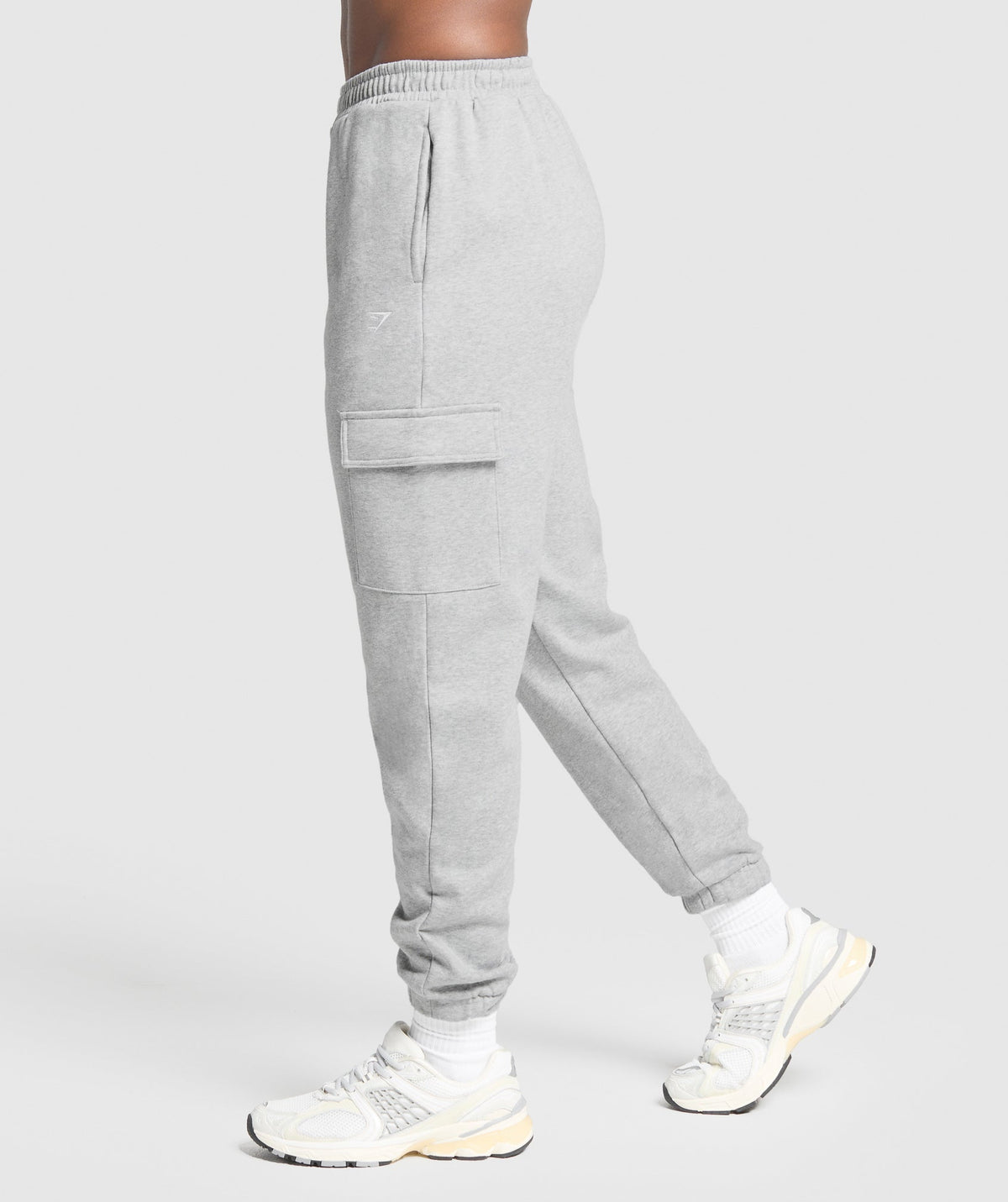 gymshark-fleece-cargo-joggers-light-grey-core-marl-ss25