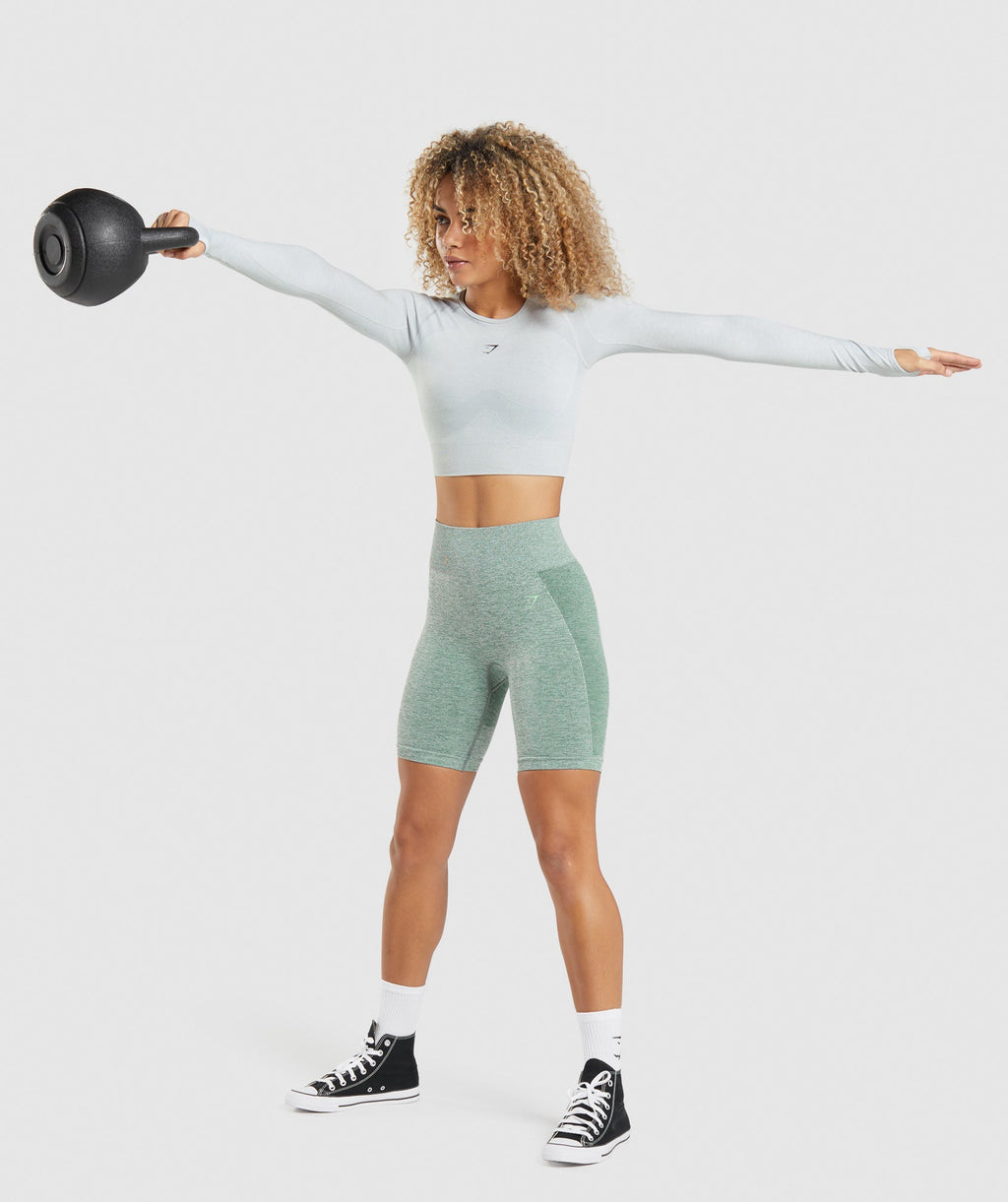 gymshark-flex-sports-long-sleeve-crop-top-light-grey-marl-aw21