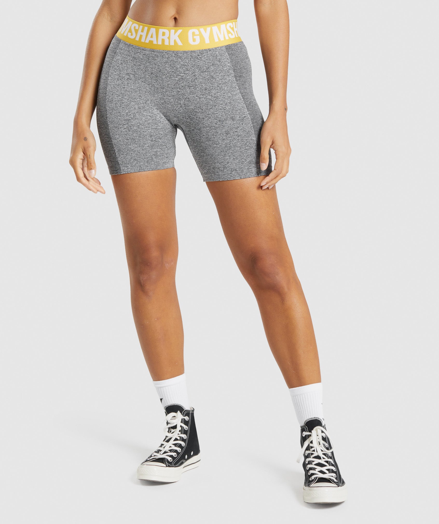 gymshark-flex-shorts-charcoal-marl