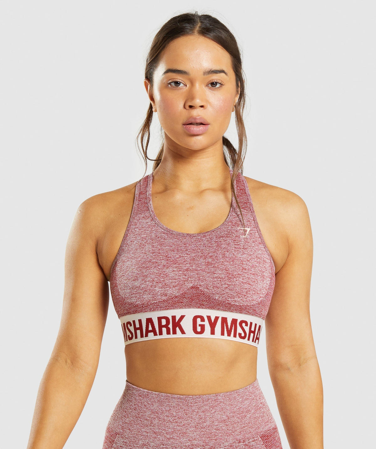 gymshark-flex-sports-bra-burgundy-marl-aw21
