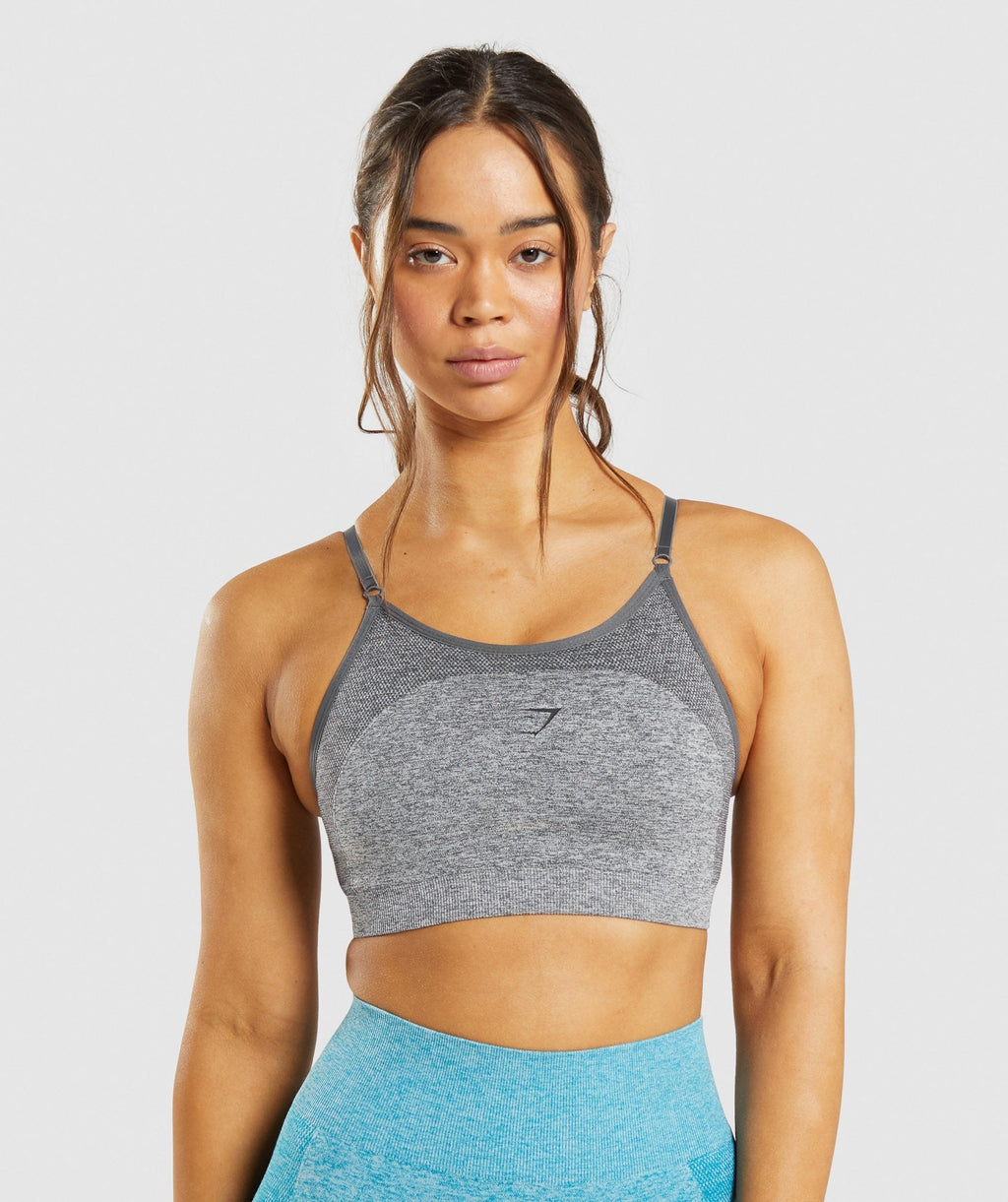 gymshark-flex-strappy-sports-bra-charcoal-aw23grey-marl