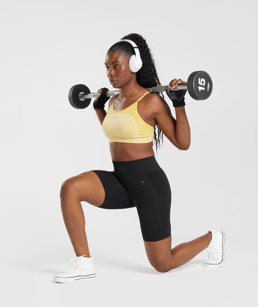 gymshark-flex-strappy-sports-bra-medallion-yellow-white-marl-aw22